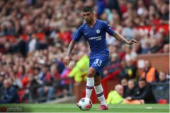 �ζ����ʹ���:�ж���Ҫ�߳���������,�������ں�����һ��Ŭ��